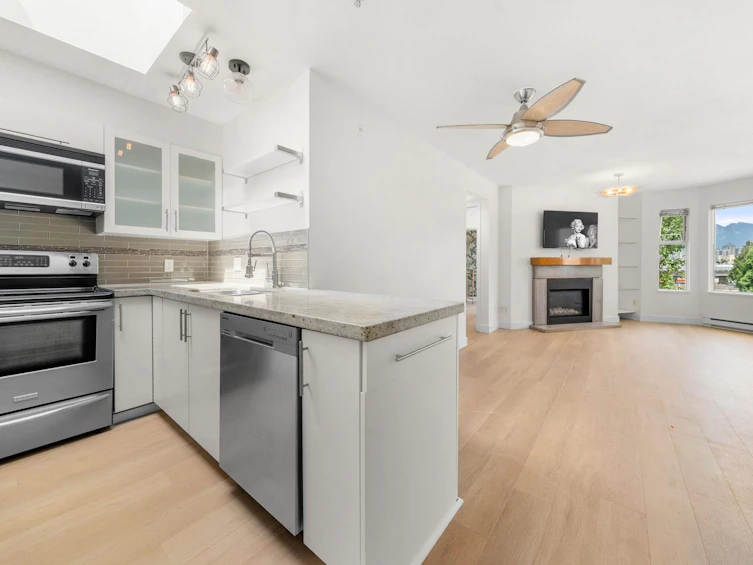 404-1562 W 5th Avenue, Vancouver, BC, V6J 5H9 - 15