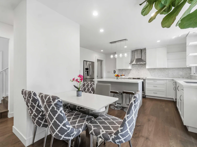 1188 Laurier Avenue, Vancouver, BC, V6H 1Y5 - 9