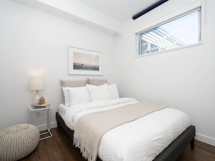 402-1061 Marine Drive, North Vancouver, BC, V7P 1S6 - 17