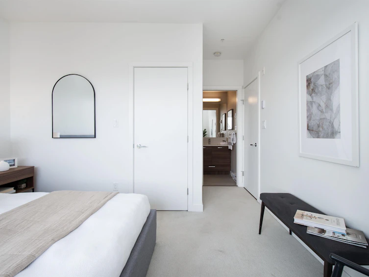 402-1061 Marine Drive, North Vancouver, BC, V7P 1S6 - 13