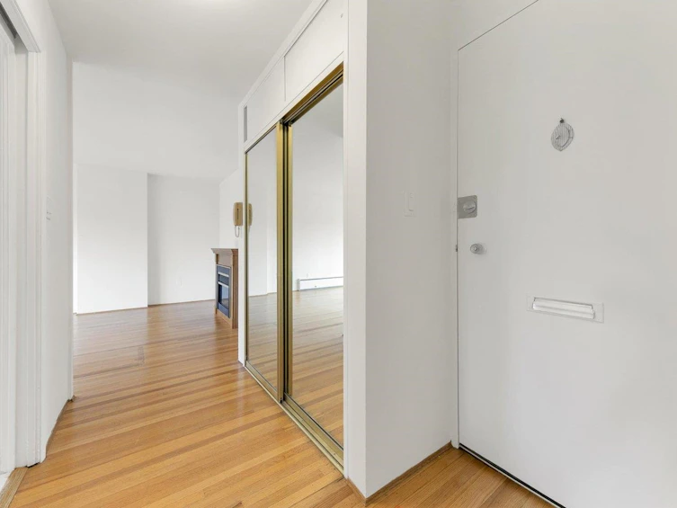 204-6026 Tisdall Street, Vancouver, BC, V5Z 3N2 - 6