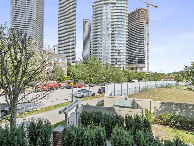 216-4728 Dawson Street, Burnaby, BC, V5C 0A9 - 28