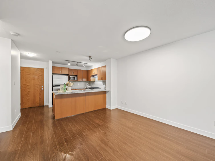 216-4728 Dawson Street, Burnaby, BC, V5C 0A9 - 8