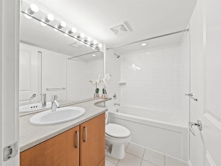 216-4728 Dawson Street, Burnaby, BC, V5C 0A9 - 23