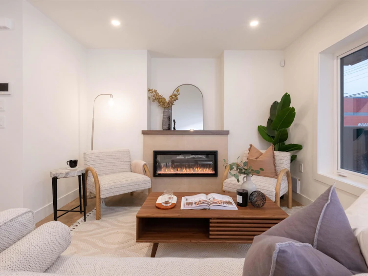 2665 E Pender Street, Vancouver, BC, V5K 2B6 - 5