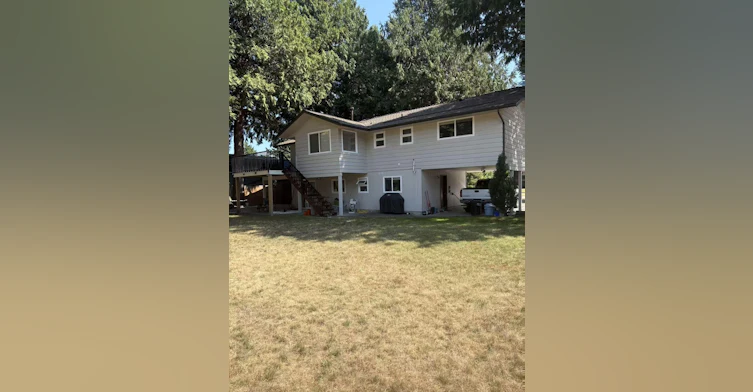 Upper Suite-4863 Cedar Crescent, Delta, BC, V4M 1J9