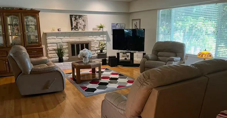 Upper Suite-4863 Cedar Crescent, Delta, BC, V4M 1J9 - 5