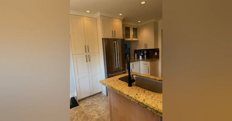 Upper Suite-4863 Cedar Crescent, Delta, BC, V4M 1J9 - 7