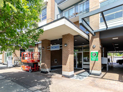 303-1330 Marine Drive - 3