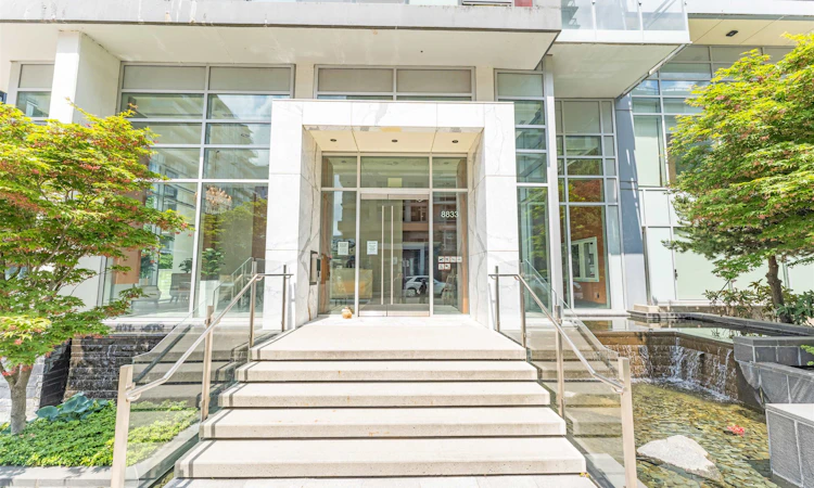 1003-8833 Hazelbridge Way