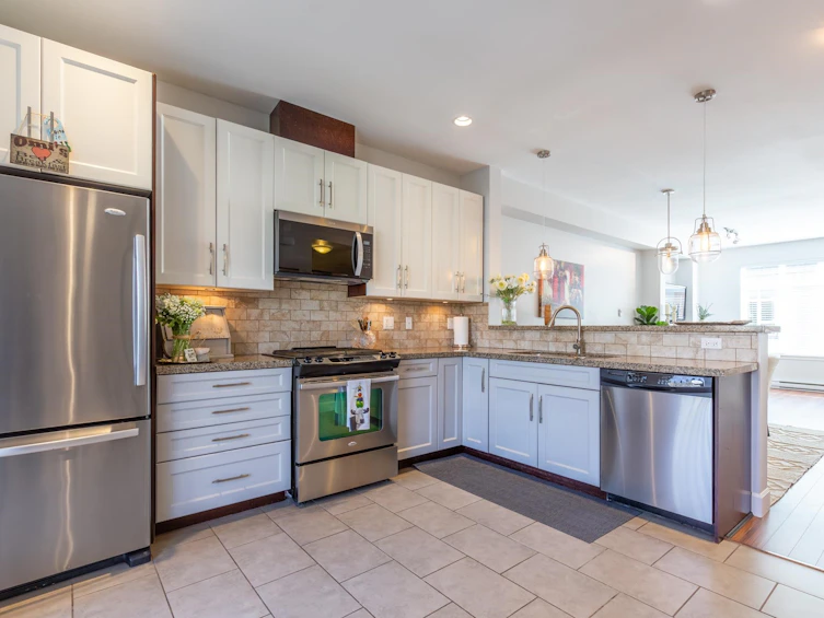 110-2979 156 Street, Surrey, BC, V3Z 8V8 - 9