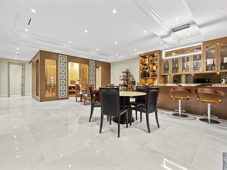 6886 Angus Drive, Vancouver, BC, V6P 5J5 - 27