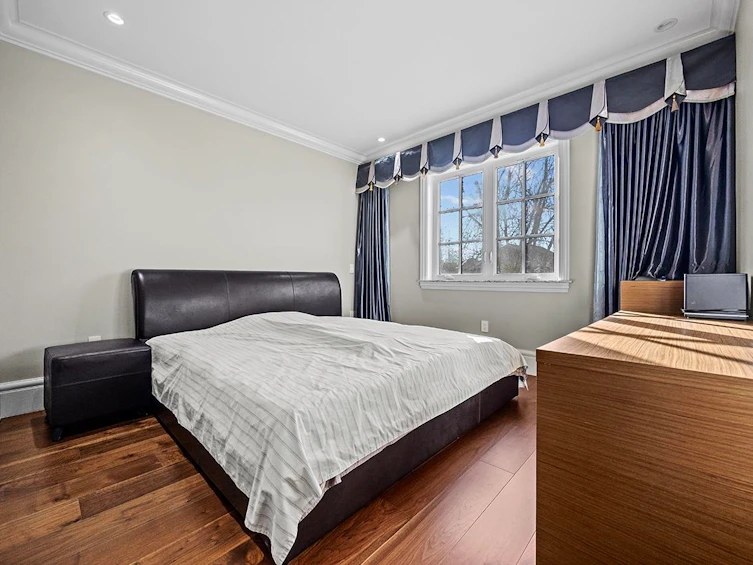 6886 Angus Drive, Vancouver, BC, V6P 5J5 - 17