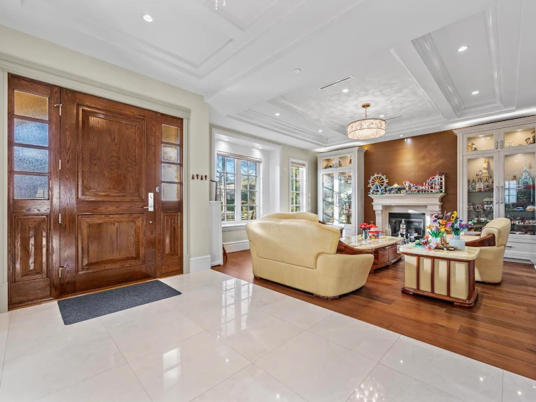 6886 Angus Drive, Vancouver, BC, V6P 5J5 - 2