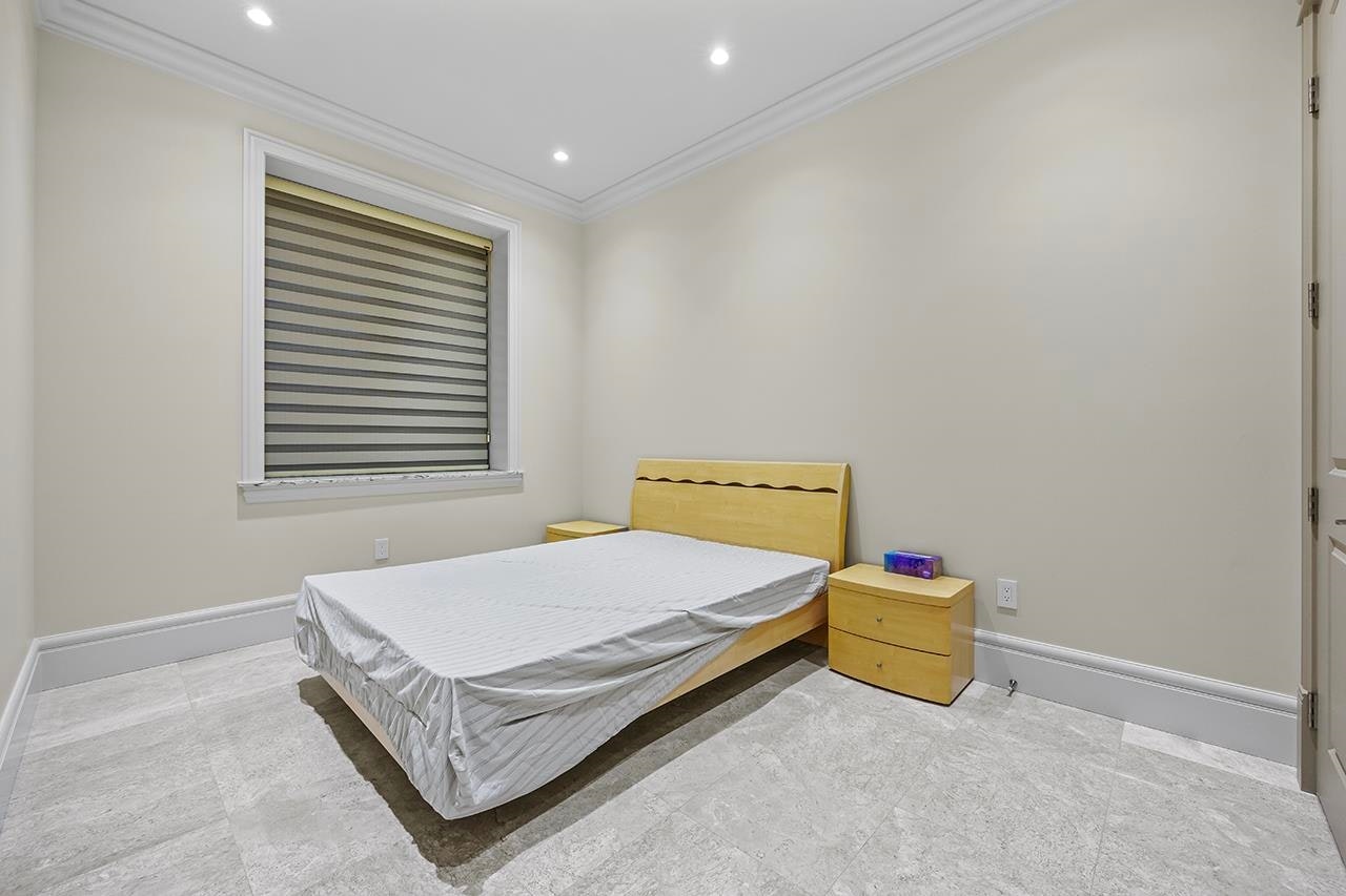 6886 Angus Drive, Vancouver, BC, V6P 5J5 - 32