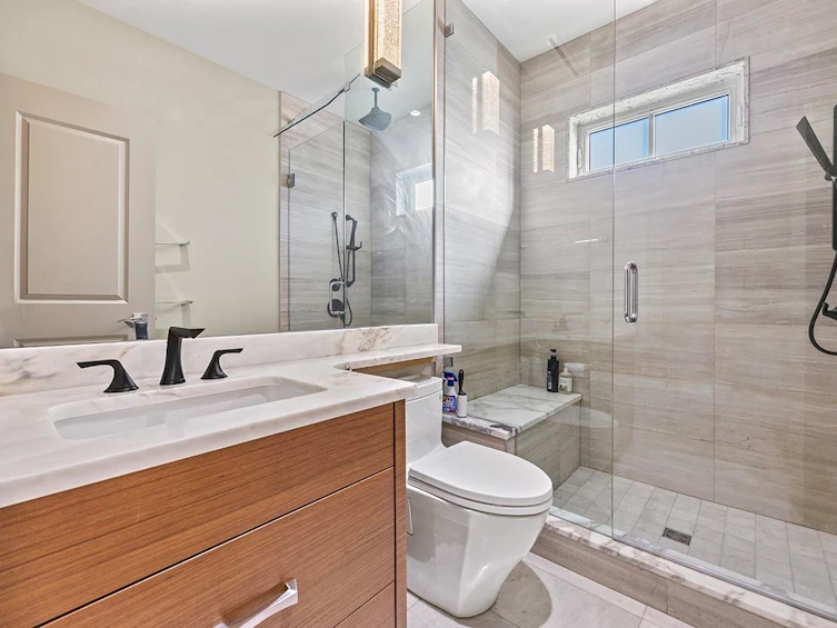 6886 Angus Drive, Vancouver, BC, V6P 5J5 - 18