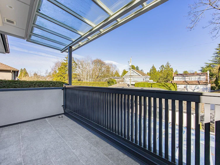 6886 Angus Drive, Vancouver, BC, V6P 5J5 - 16