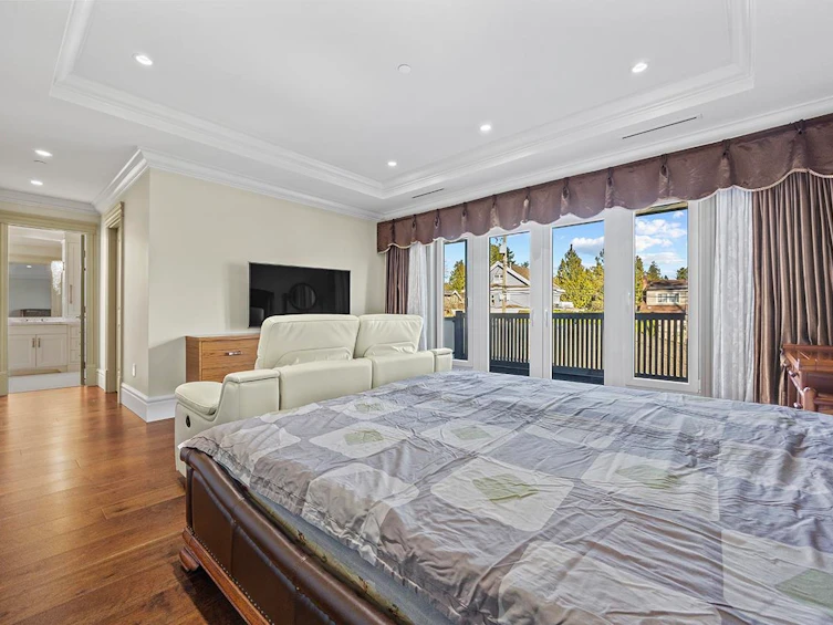 6886 Angus Drive, Vancouver, BC, V6P 5J5 - 22