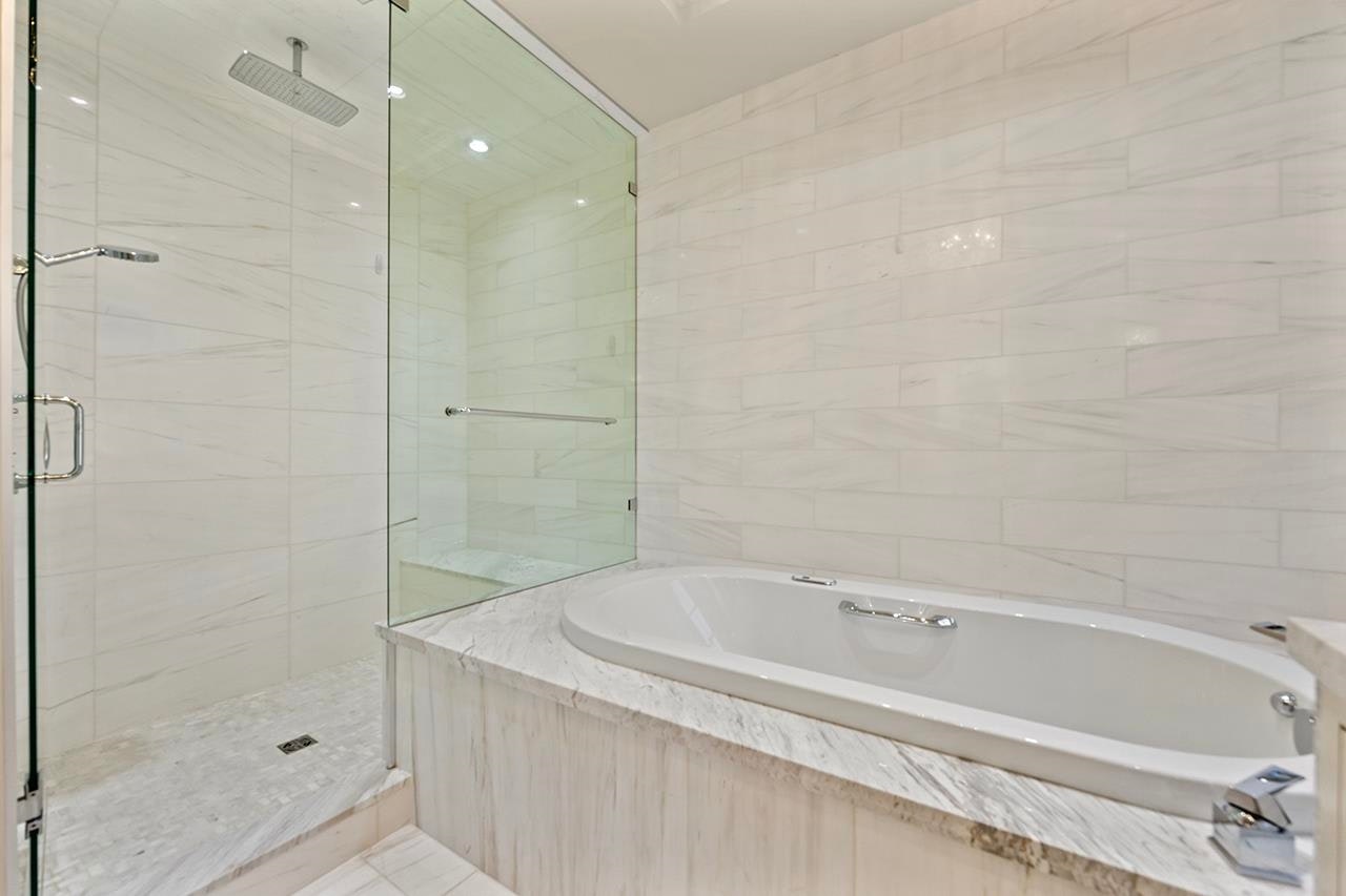 6886 Angus Drive, Vancouver, BC, V6P 5J5 - 15
