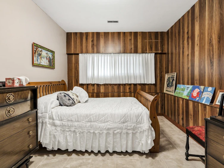7615 Lawrence Drive, Burnaby, BC, V5A 3M6 - 35