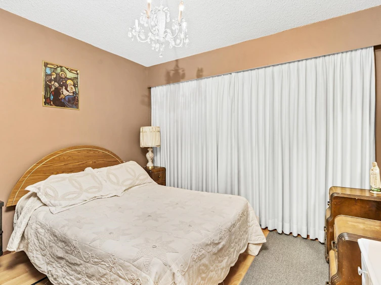 7615 Lawrence Drive, Burnaby, BC, V5A 3M6 - 27