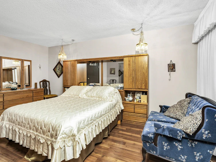 7615 Lawrence Drive, Burnaby, BC, V5A 3M6 - 24