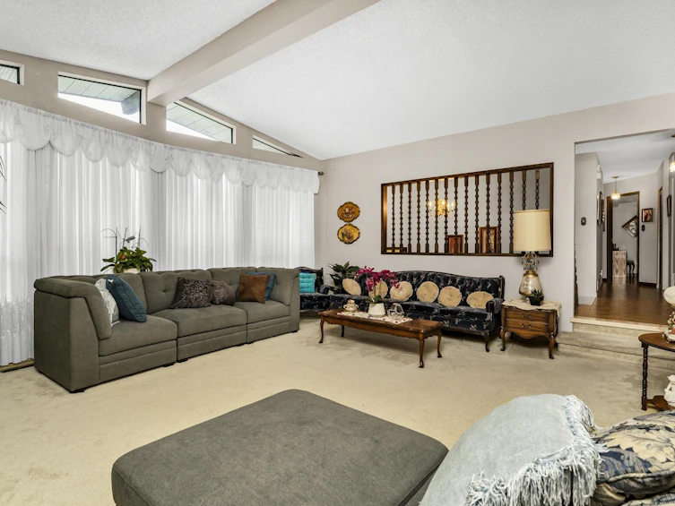 7615 Lawrence Drive, Burnaby, BC, V5A 3M6 - 6