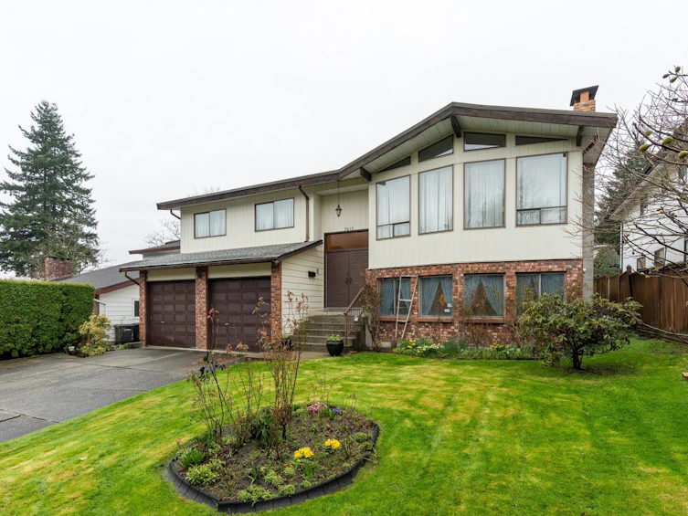 7615 Lawrence Drive, Burnaby, BC, V5A 3M6