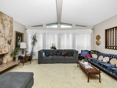 7615 Lawrence Drive - 5