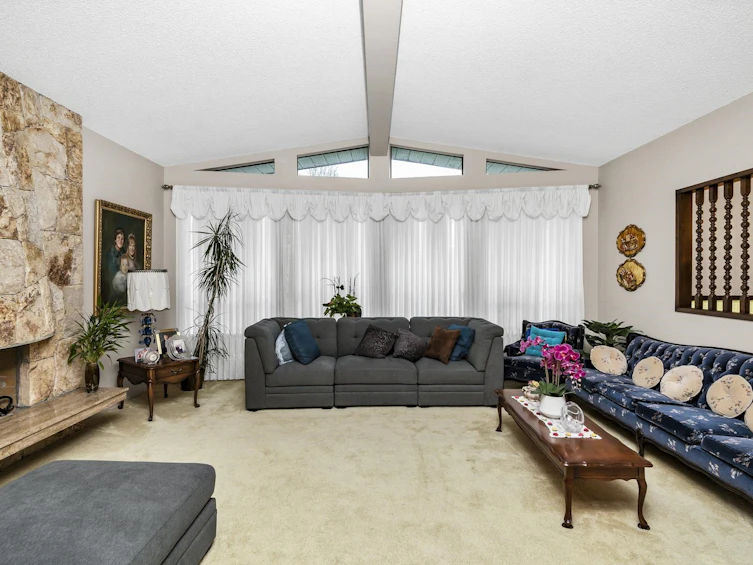 7615 Lawrence Drive, Burnaby, BC, V5A 3M6 - 5