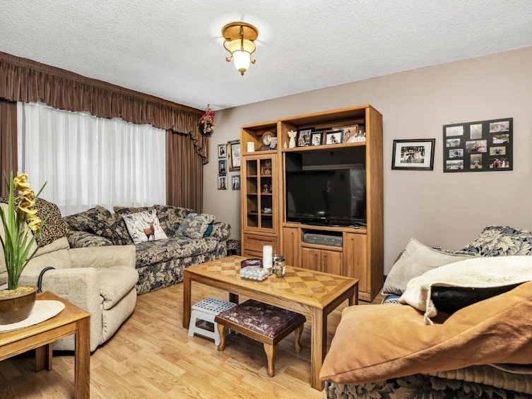 7615 Lawrence Drive, Burnaby, BC, V5A 3M6 - 21