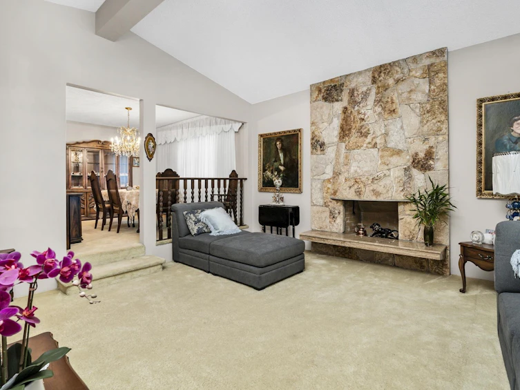 7615 Lawrence Drive, Burnaby, BC, V5A 3M6 - 9