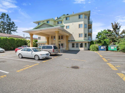 401-46777 Yale Road - 4