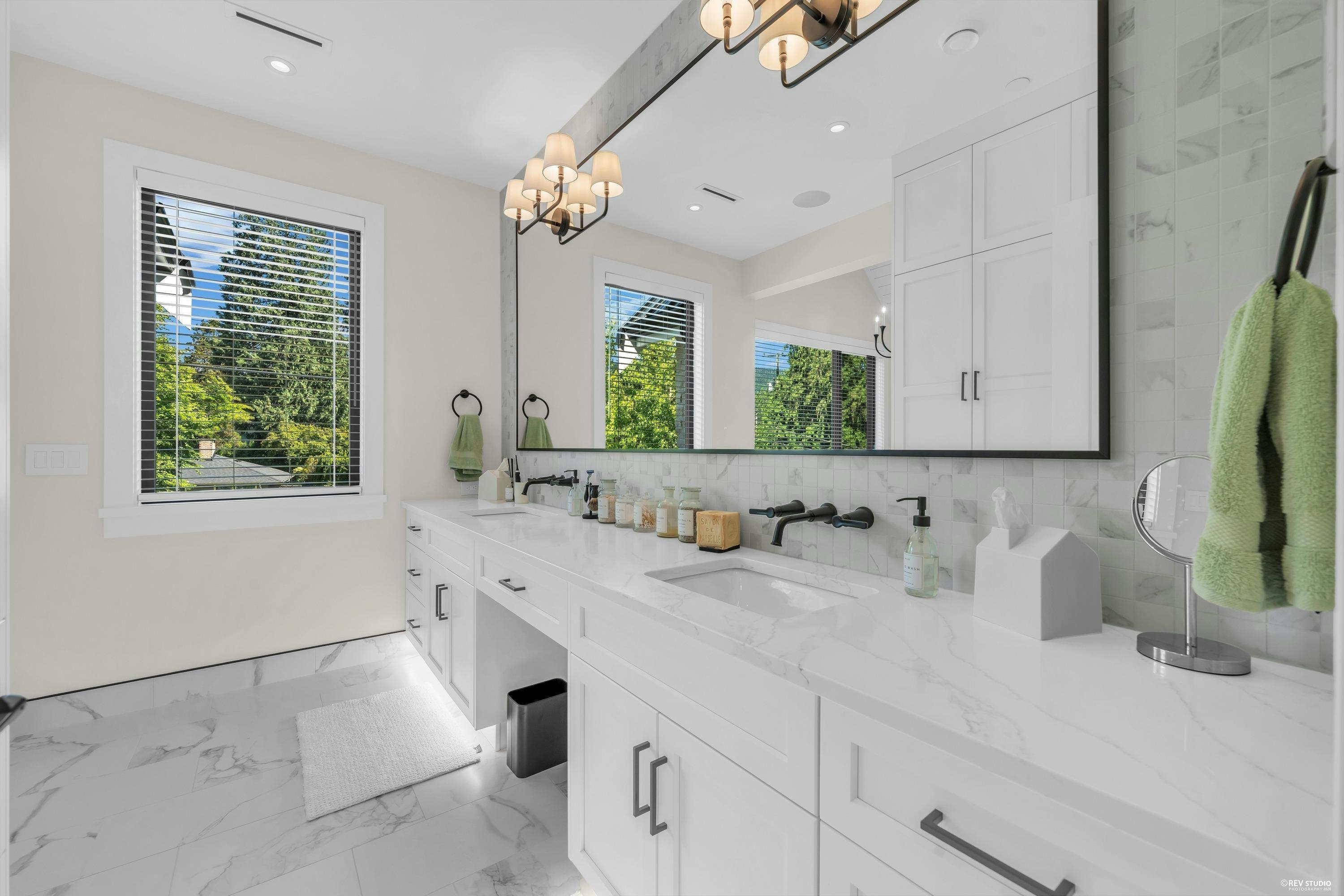 372 Moyne Drive, West Vancouver, BC, V7S 1J5 - 21