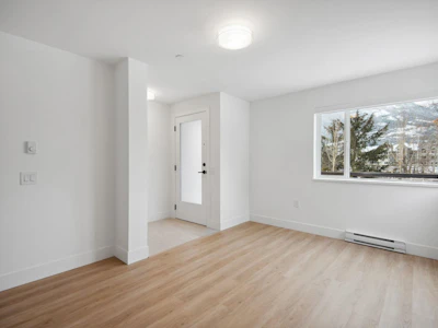 38087 Helm Way - 2