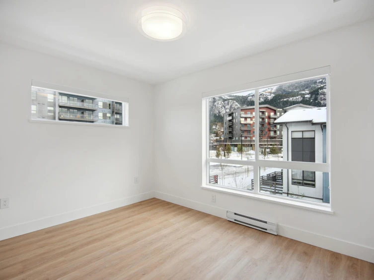 38087 Helm Way, Squamish, BC, V8B 1E6 - 18