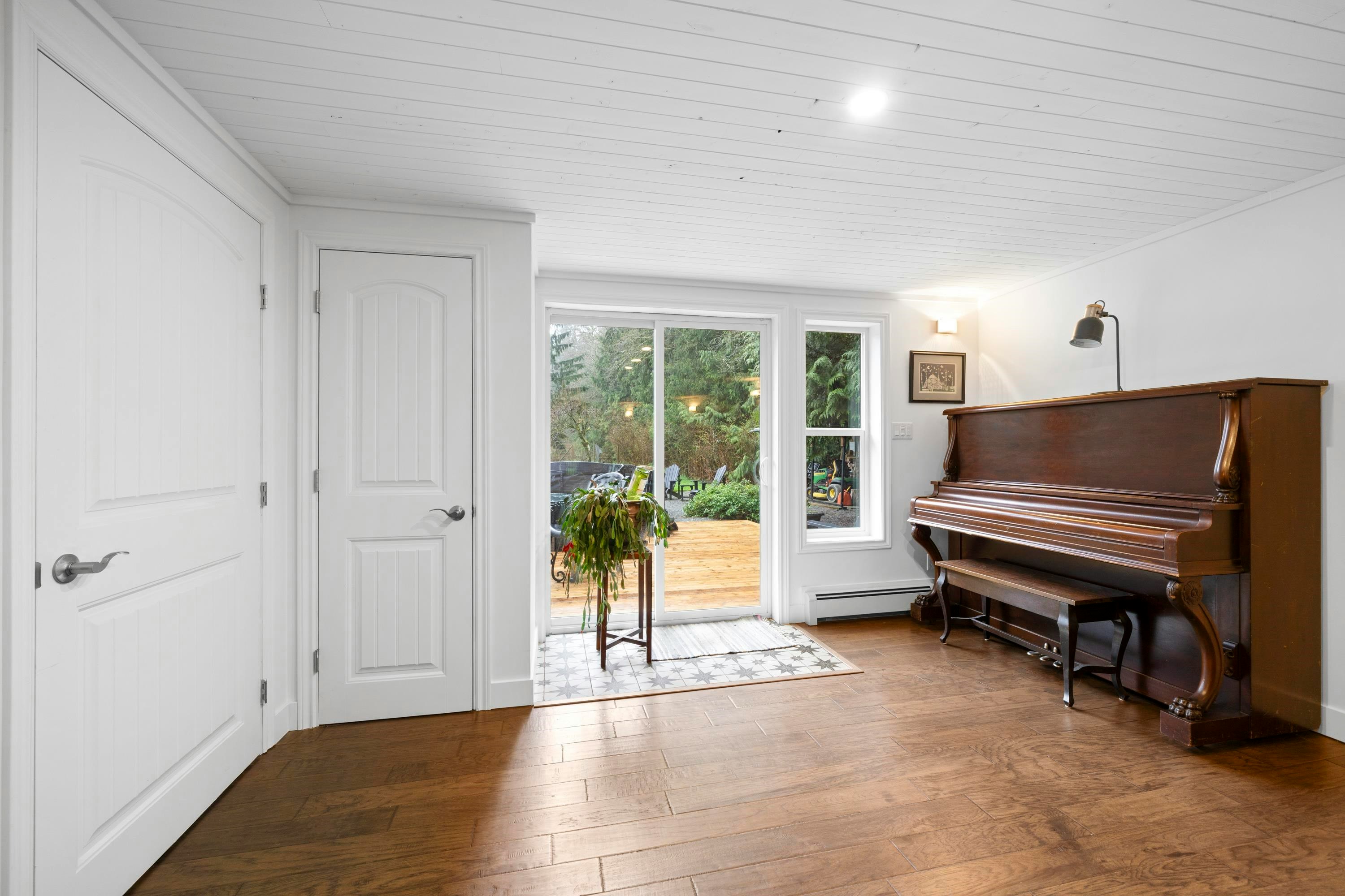 26996 Ferguson Avenue, Maple Ridge, BC, V2W 1R9 - 19