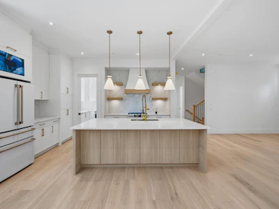 5-35133 Christina Place - 5