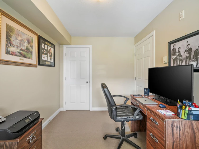 212-5438 198 Street, Langley, BC, V3A 1G2 - 13