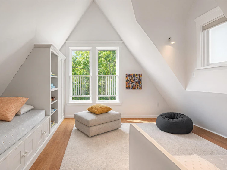 2053 Charles Street, Vancouver, BC, V5L 2V1 - 15