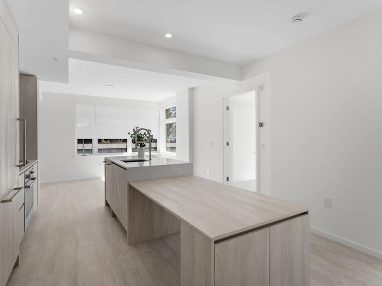 204-3264 Vanness Avenue, Vancouver, BC, V5R 4V3 - 8