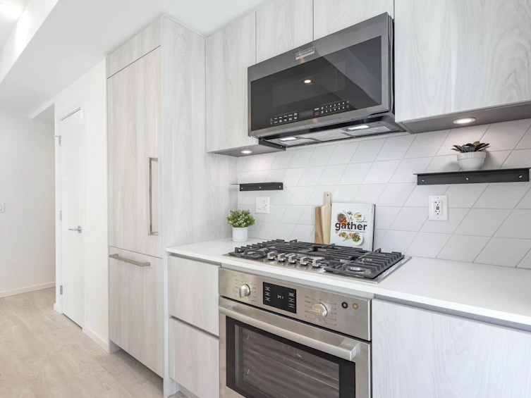 204-3264 Vanness Avenue, Vancouver, BC, V5R 4V3 - 4