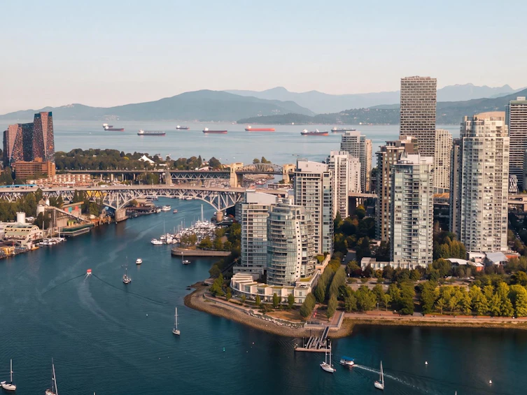 702-1099 Marinaside Crescent, Vancouver, BC, V6Z 2Z3 - 25