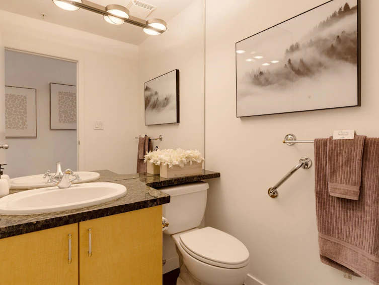 702-1099 Marinaside Crescent, Vancouver, BC, V6Z 2Z3 - 21