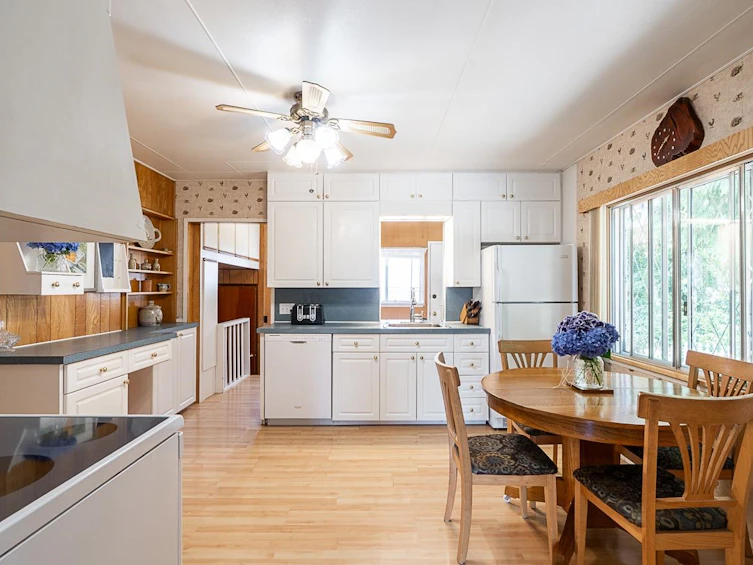 4821 248 Street, Langley, BC, V4W 1C8 - 10