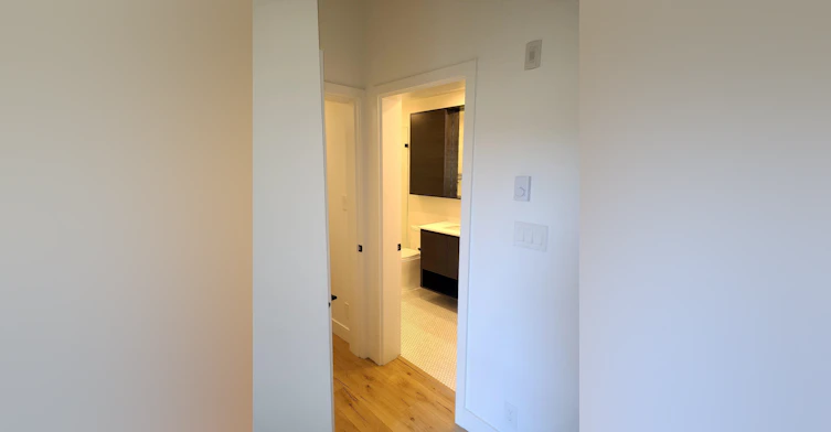 310-55 Klahanie Drive, Port Moody, BC, V3H 0M9 - 38