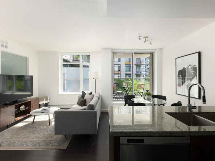 301-138 W 1st Avenue, Vancouver, BC, V5Y 0H5