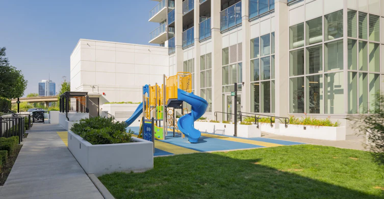 3801-10448 University Drive, Surrey, BC, V3T 0S7 - 28