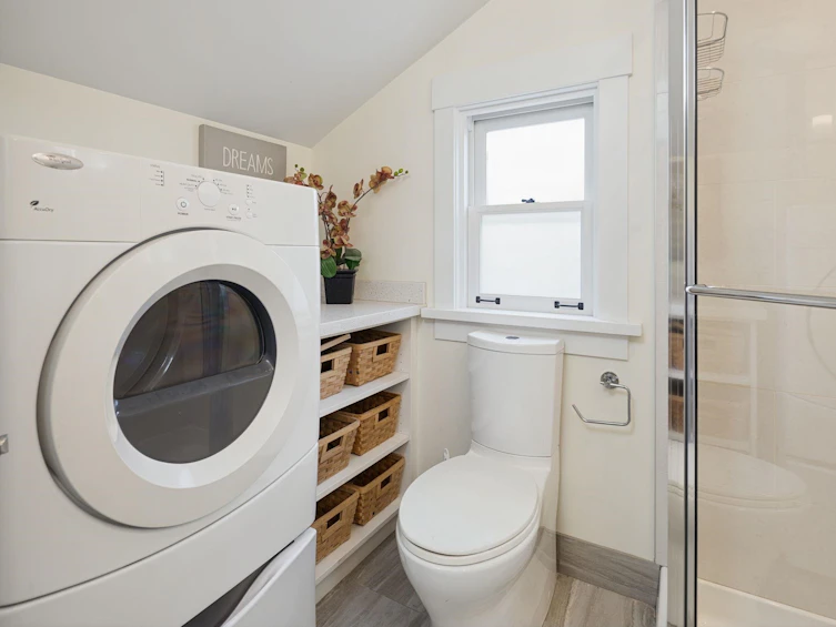3541 W 8th Avenue, Vancouver, BC, V6R 1Y8 - 30