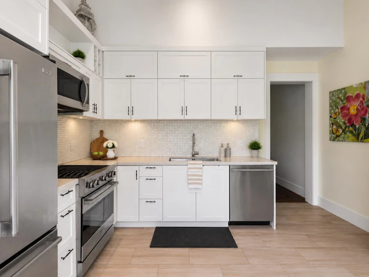 3541 W 8th Avenue, Vancouver, BC, V6R 1Y8 - 13
